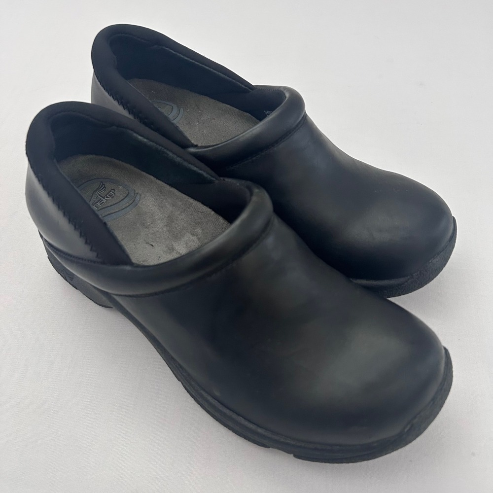 Dansko Professional Clogs Womens 36 Black Leather Slip On Nursing Work Shoes